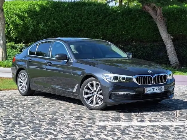 Photo of 2019 BMW 5-Series 520i
