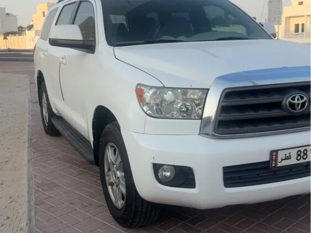 Photo of 2016 Toyota Sequoia Limited