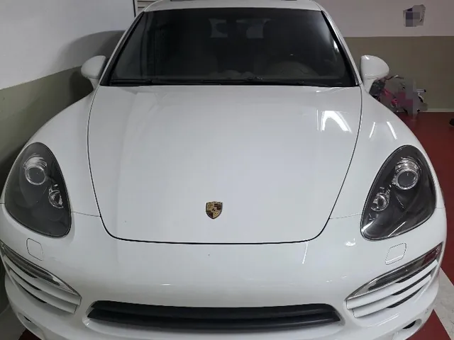 Photo of 2013 Porsche Cayenne S