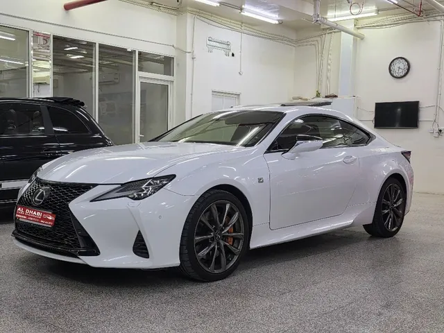 صورة 2020 لكزس آر سي 350 F سبورت