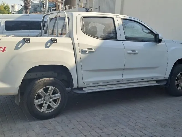 صورة 2022 ماكسوس T60