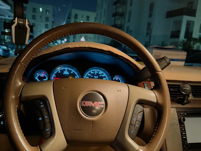 صورة 2008 جي إم سي يوكون XL