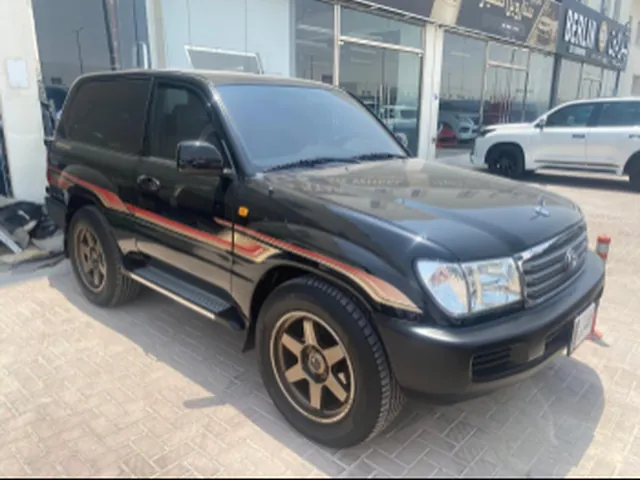 صورة 2004 تويوتا لاند كروزر GX