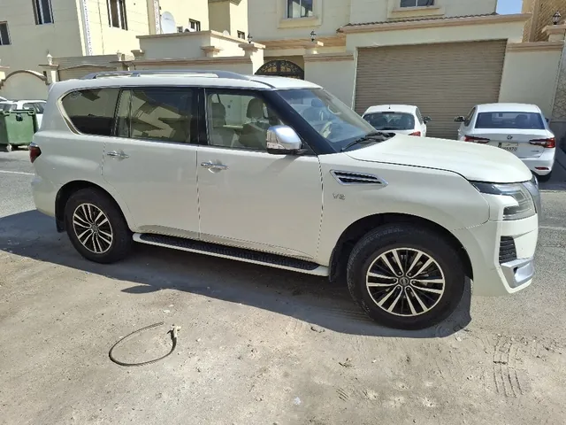 Photo of 2013 Nissan Patrol SE