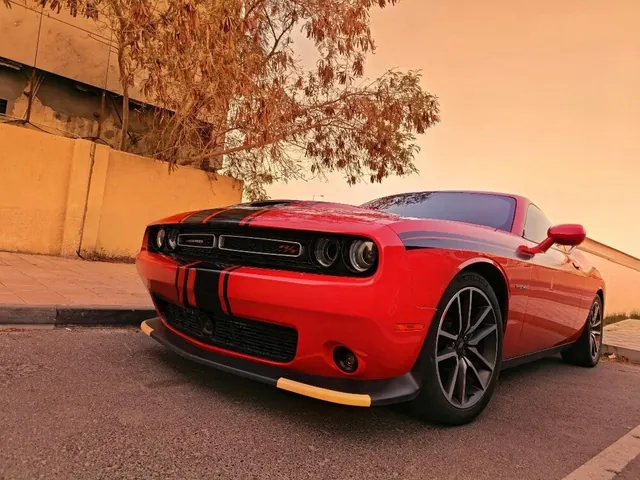 صورة 2020 دودج تشالنجر R/T بلس