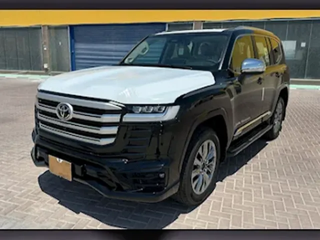 Photo of 2025 Toyota Land Cruiser VX