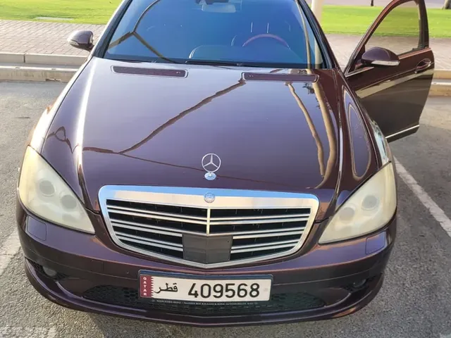 صورة 2009 مرسيدس-بنز S 500