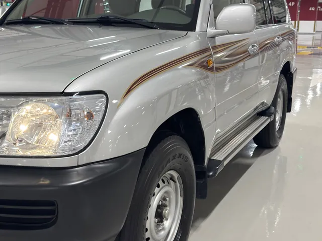 Photo of 2007 Toyota Land Cruiser GX