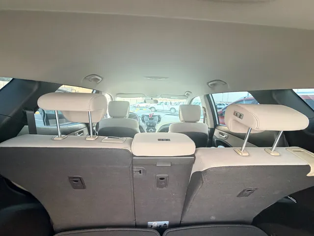 Photo of 2015 Hyundai Santa Fe
