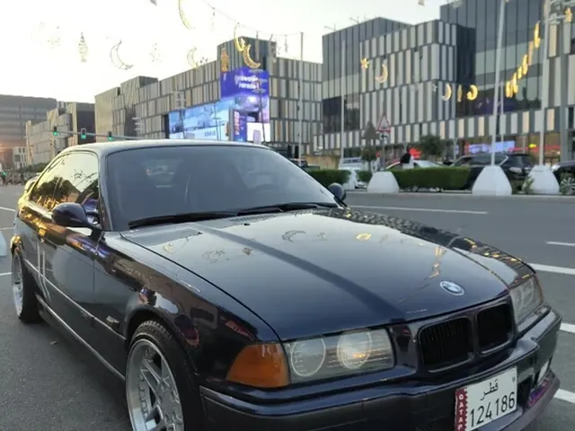 صورة 1994 بي إم دبليو الفئة الثالثة 325i