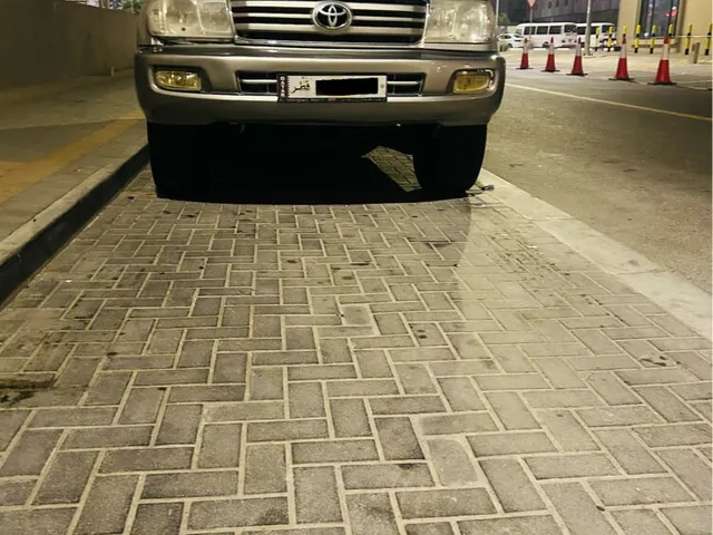 صورة 2007 تويوتا لاند كروزر GX