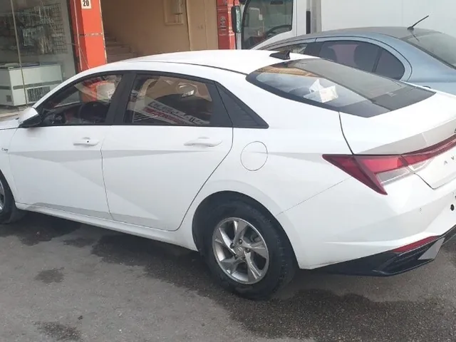 Photo of 2021 Hyundai Elantra