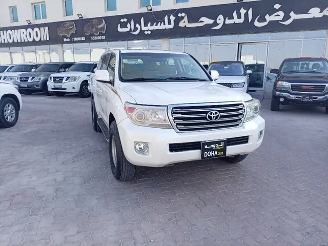 صورة 2015 تويوتا لاند كروزر GX