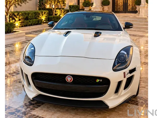 صورة 2015 جاكوار F-Type R