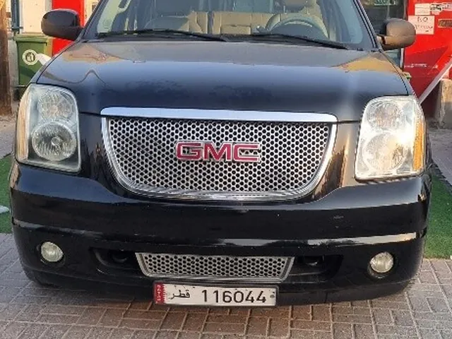 صورة 2008 جي إم سي يوكون دينالي