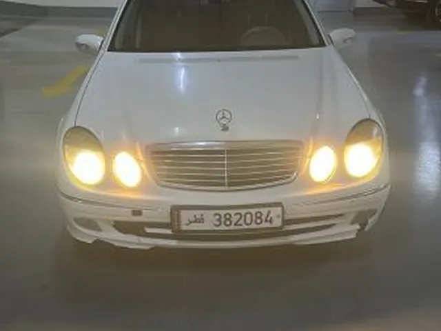 Photo of 2004 Mercedes-Benz E 240