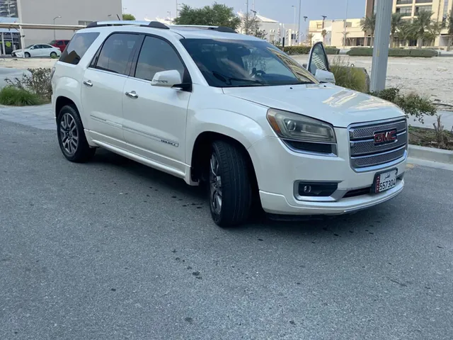 Photo of 2013 GMC Acadia