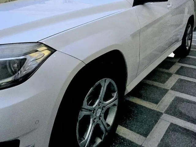 Photo of 2016 Mercedes-Benz GLK 250