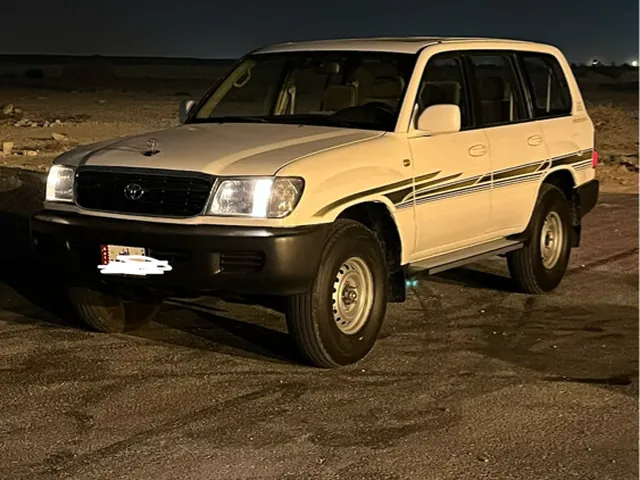 صورة 2002 تويوتا لاند كروزر GX