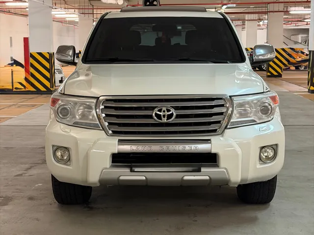 Photo of 2015 Toyota Land Cruiser GXR Limited