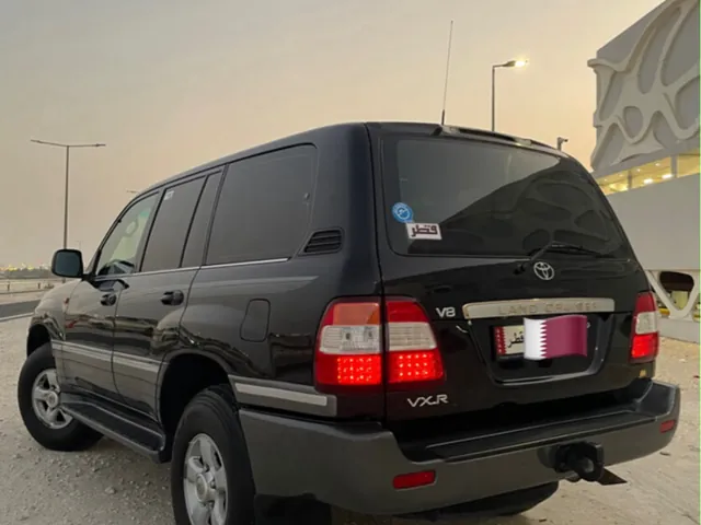 Photo of 1998 Toyota Land Cruiser VXR