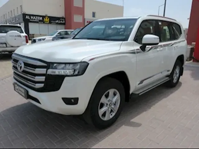 Photo of 2024 Toyota Land Cruiser GXR