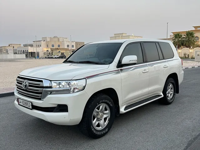 Photo of 2020 Toyota Land Cruiser GXR