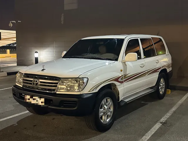Photo of 2006 Toyota Land Cruiser GXR