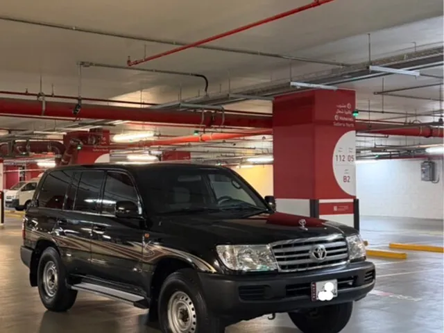 Photo of 2003 Toyota Land Cruiser GX