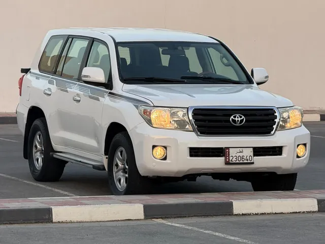 Photo of 2014 Toyota Land Cruiser G