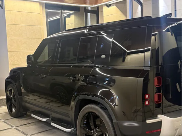Photo of 2024 Land Rover Defender 110 HSE