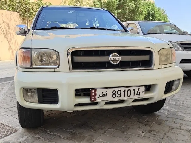 صورة 2005 نيسان باثفايندر SE