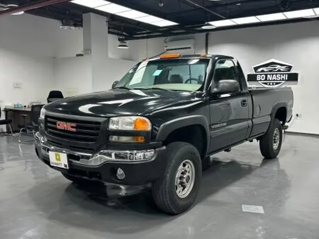 Photo of 2001 GMC Sierra 2500 HD