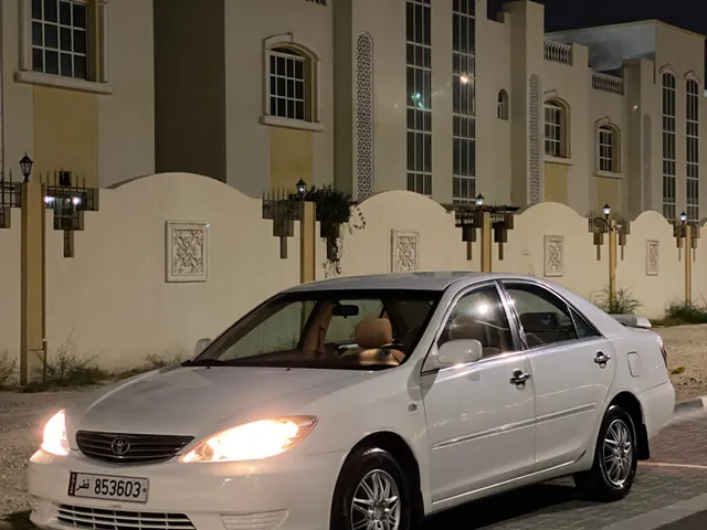 Photo of 2005 Toyota Camry Grande