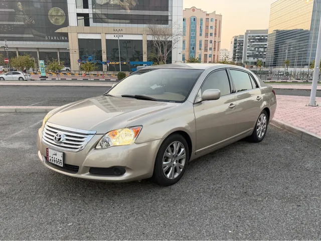 Photo of 2008 Toyota Avalon XL
