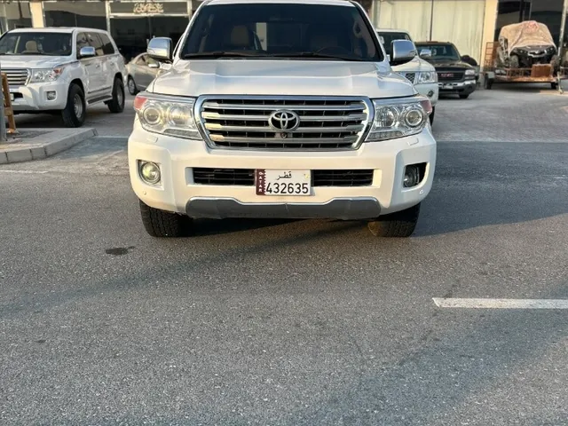 Photo of 2014 Toyota Land Cruiser VXR