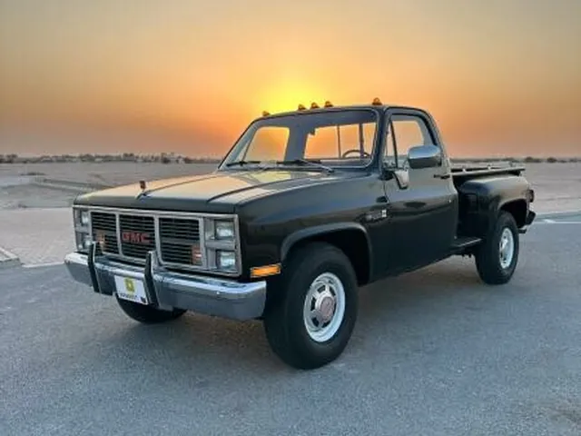 Photo of 1984 GMC Sierra 1500
