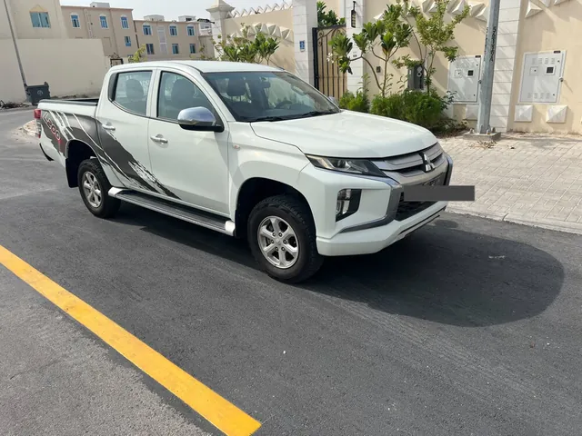 صورة 2021 ميتسوبيشي L200 ديزل