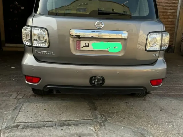 صورة 2013 نيسان باترول SE