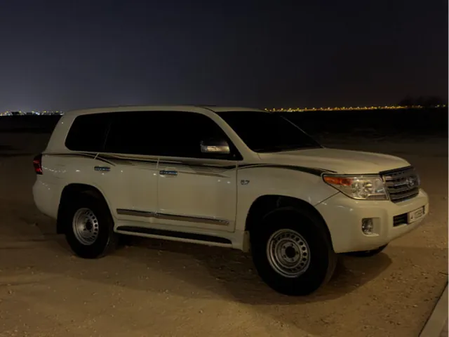 Photo of 2012 Toyota Land Cruiser VXR