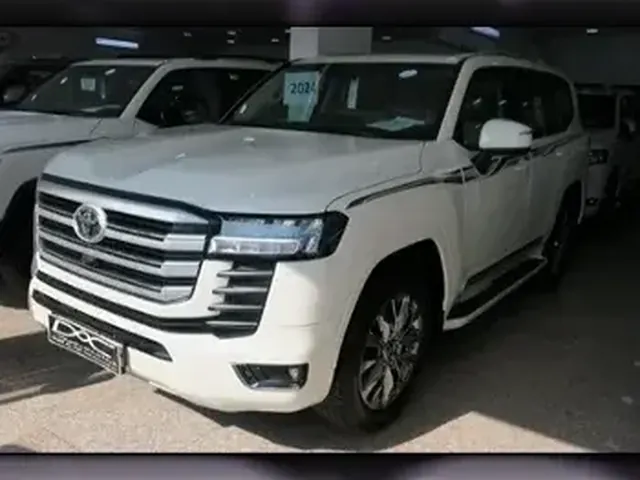 Photo of 2024 Toyota Land Cruiser GXR