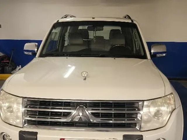 Photo of 2010 Mitsubishi Pajero 3.5