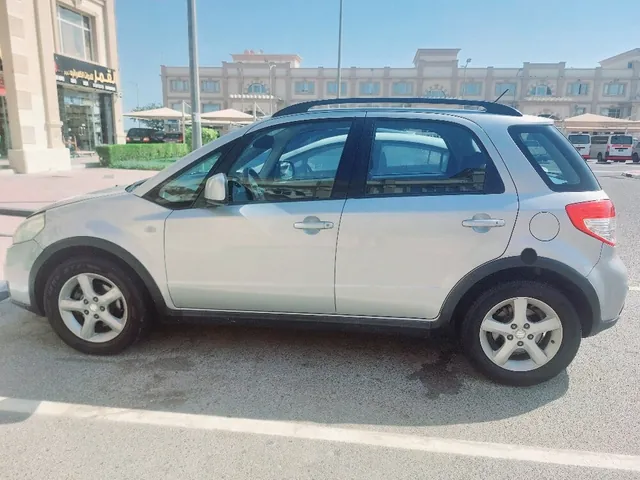 صورة 2008 سوزوكي SX4
