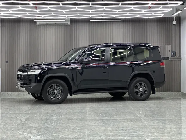 Photo of 2023 Toyota Land Cruiser GR Sport