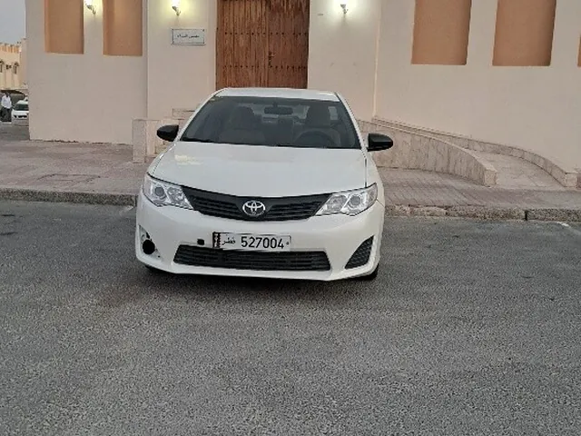 صورة 2014 تويوتا كامري GL