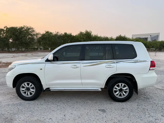 Photo of 2009 Toyota Land Cruiser GX