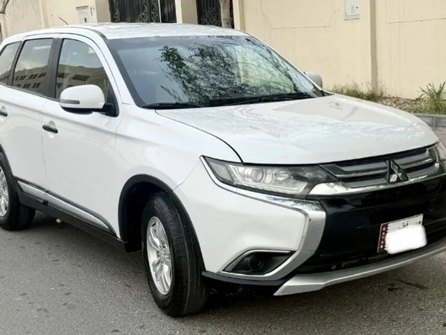 Photo of 2016 Mitsubishi Outlander
