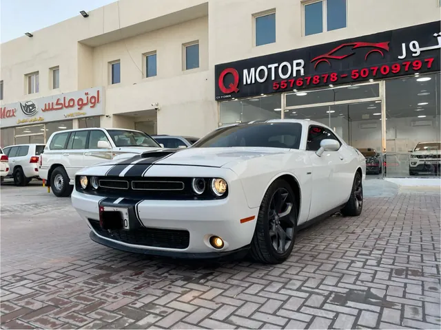 صورة 2019 دودج تشالنجر R/T