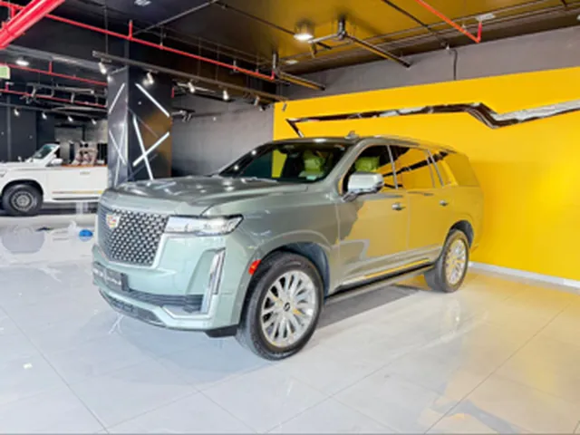 Photo of 2023 Cadillac Escalade 600