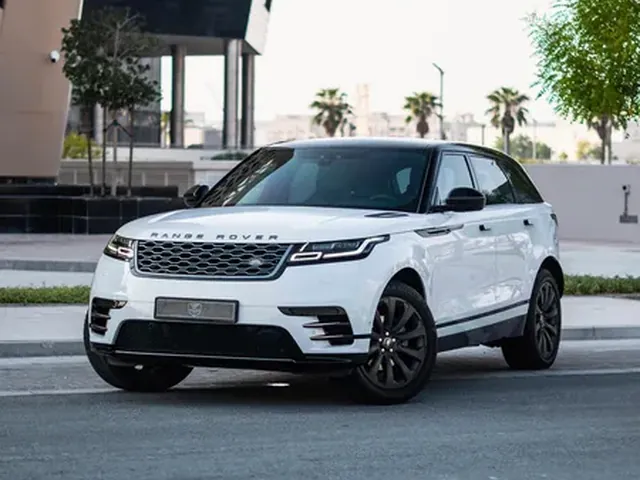 صورة 2020 رنج روڤر ڤيلار آر-دايناميك إس إي